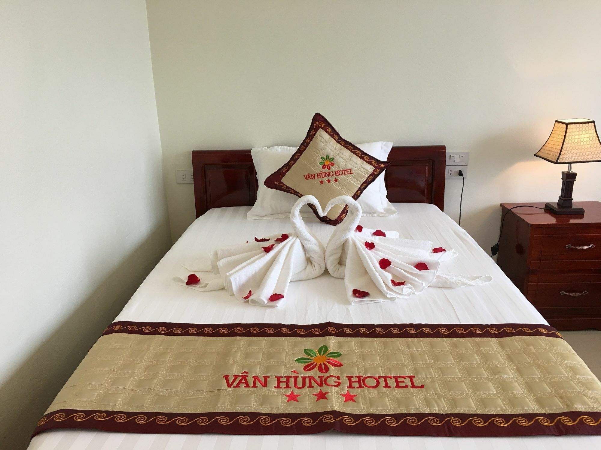 Sapa Van Hung Hotel Exterior photo